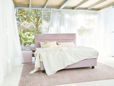 Bett Capri von Joka